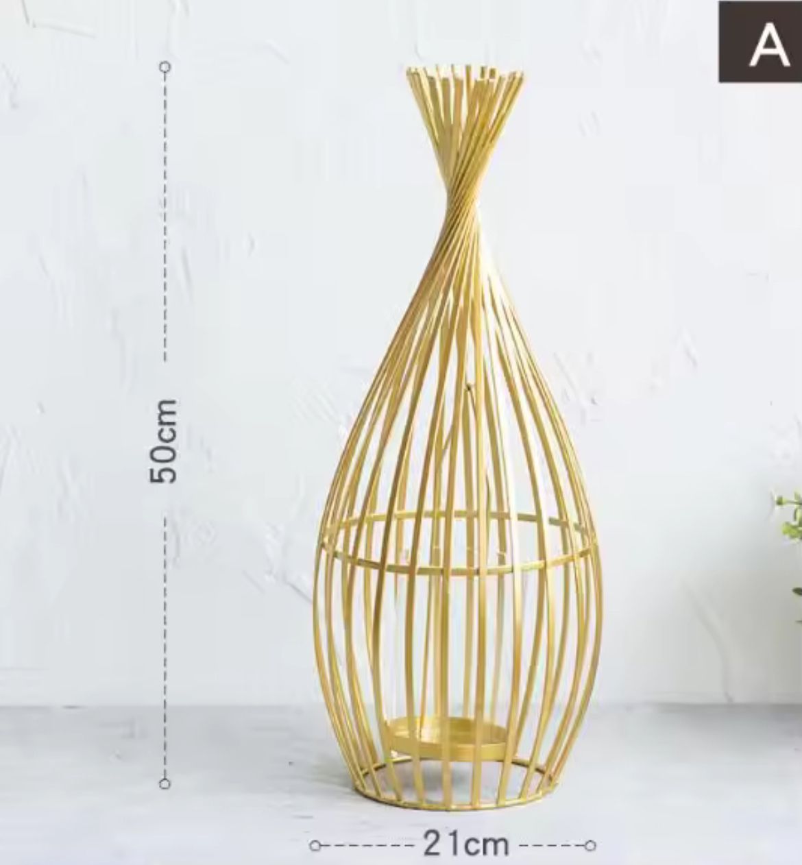 Golden Wrought Iron Geometric Candle Stand