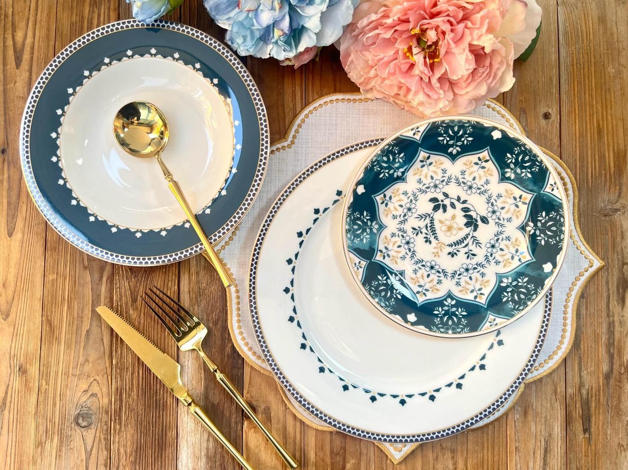 Johnson Bros Style Plate Set – Design : DS-471