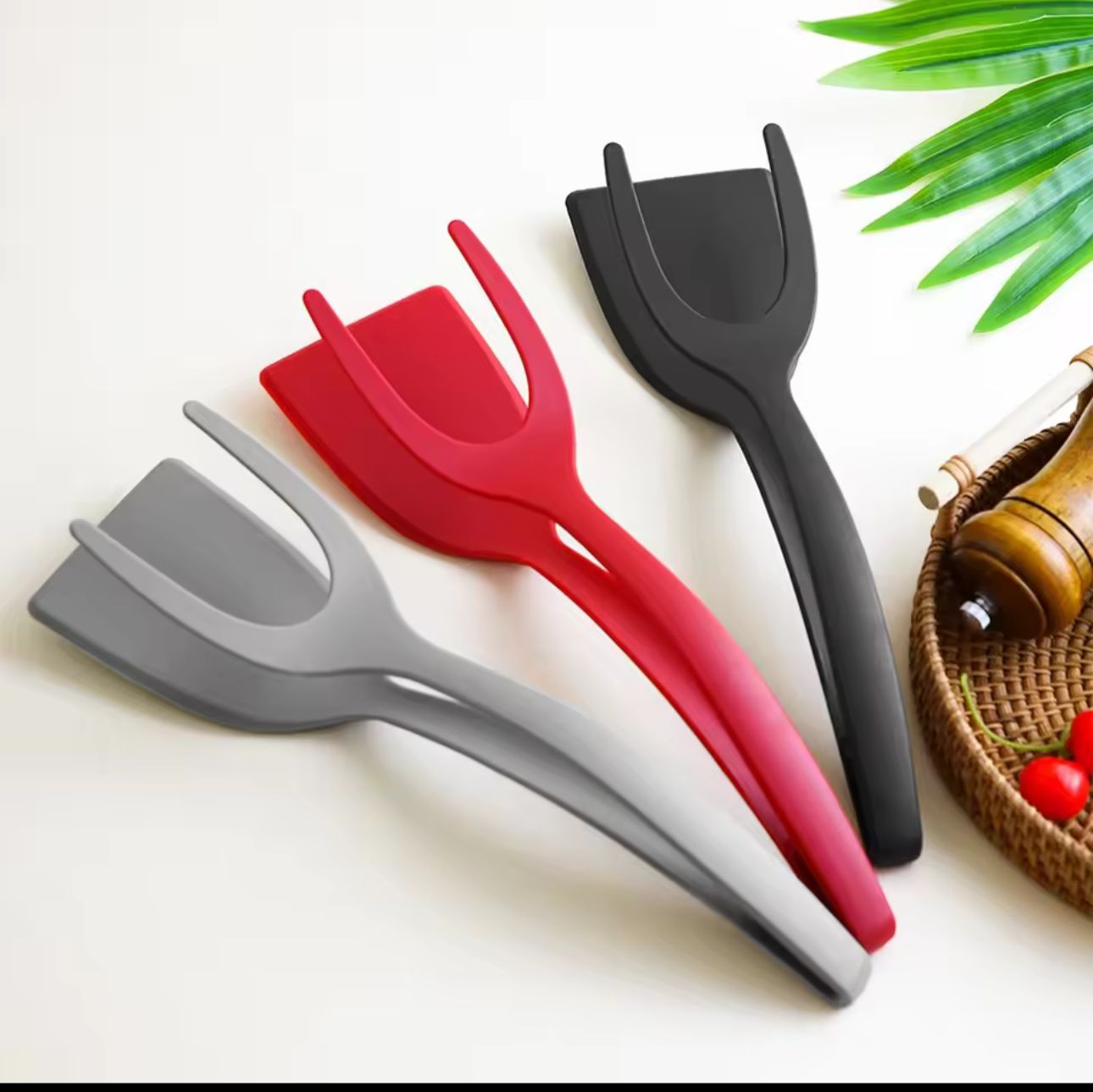 Silicone 2 in 1 Grip and Flip Spatula
