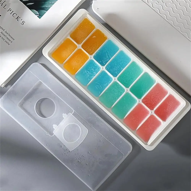 Non-Stick Ice Cube Tray with Lid – Plastic Mold for Ice, Jelly & Drinks | Buy Online in Pakistan
