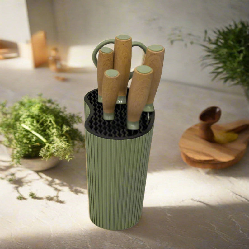 7-PIECE STAINLESS STEEL KNIFE SET – ERGONOMIC WOOD HANDLES + STAND - GREEN