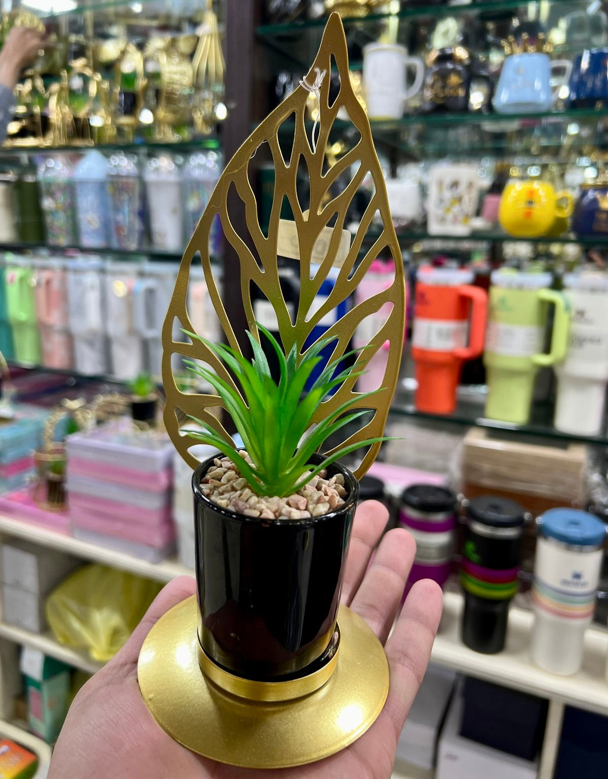 Metal Pot for Home Decoration