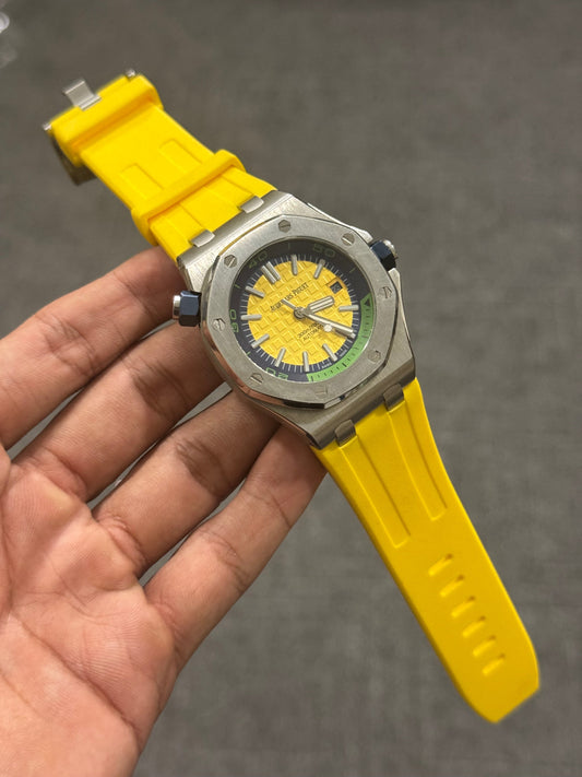 Ap Pvc | Silver YELLOW Dial