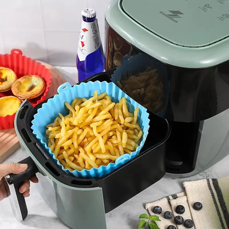 REUSABLE SILICONE AIR FRYER PAN