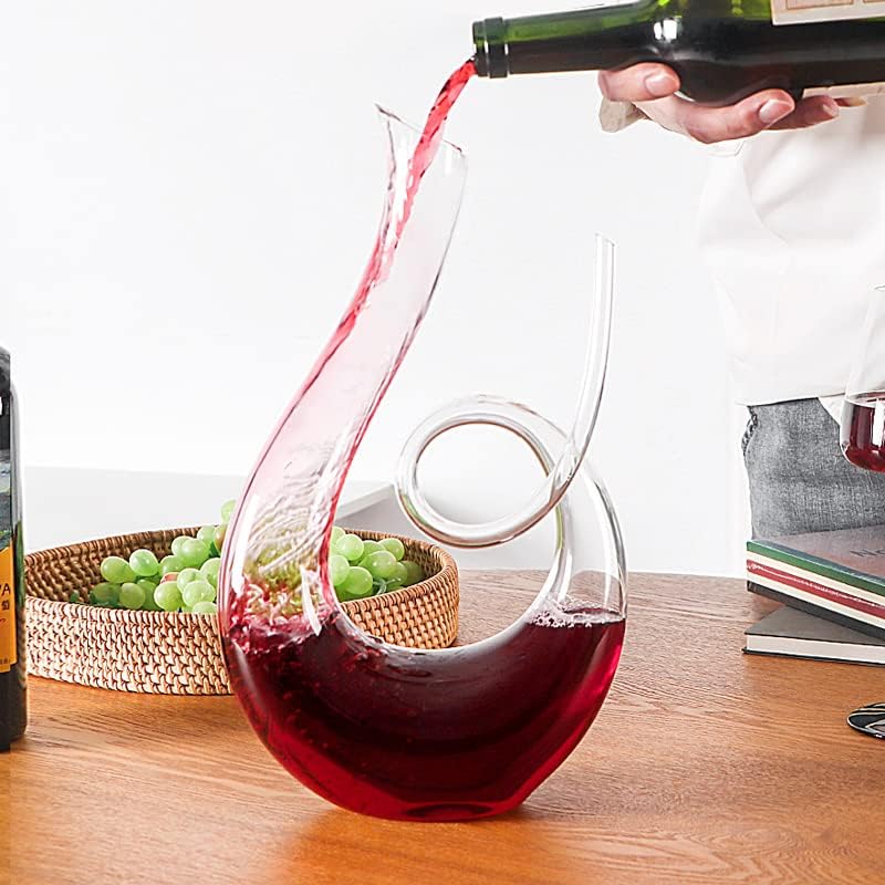 Buy Snail-Shaped Glass Decanter – Stylish Juice & Beverage Server – Home Dining Essentials Pakistan