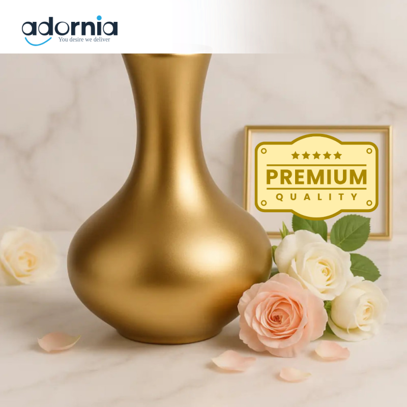 Luxury Golden Decorative Vase – Elegant Modern Home & Office Accent