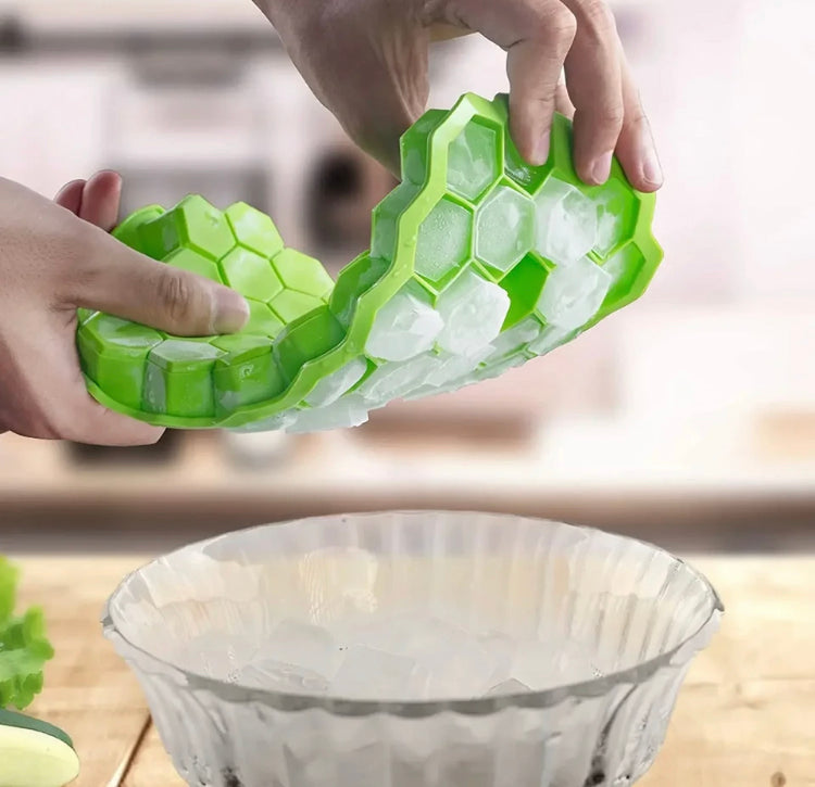 37 Grids Silicone Ice Cube Tray with Lid