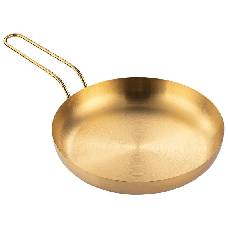 GOLDEN FRYPAN STYLE SKILLET