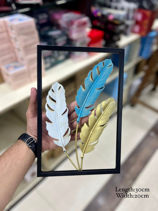 Leaf Style Metal Wall Motif for Home Decor