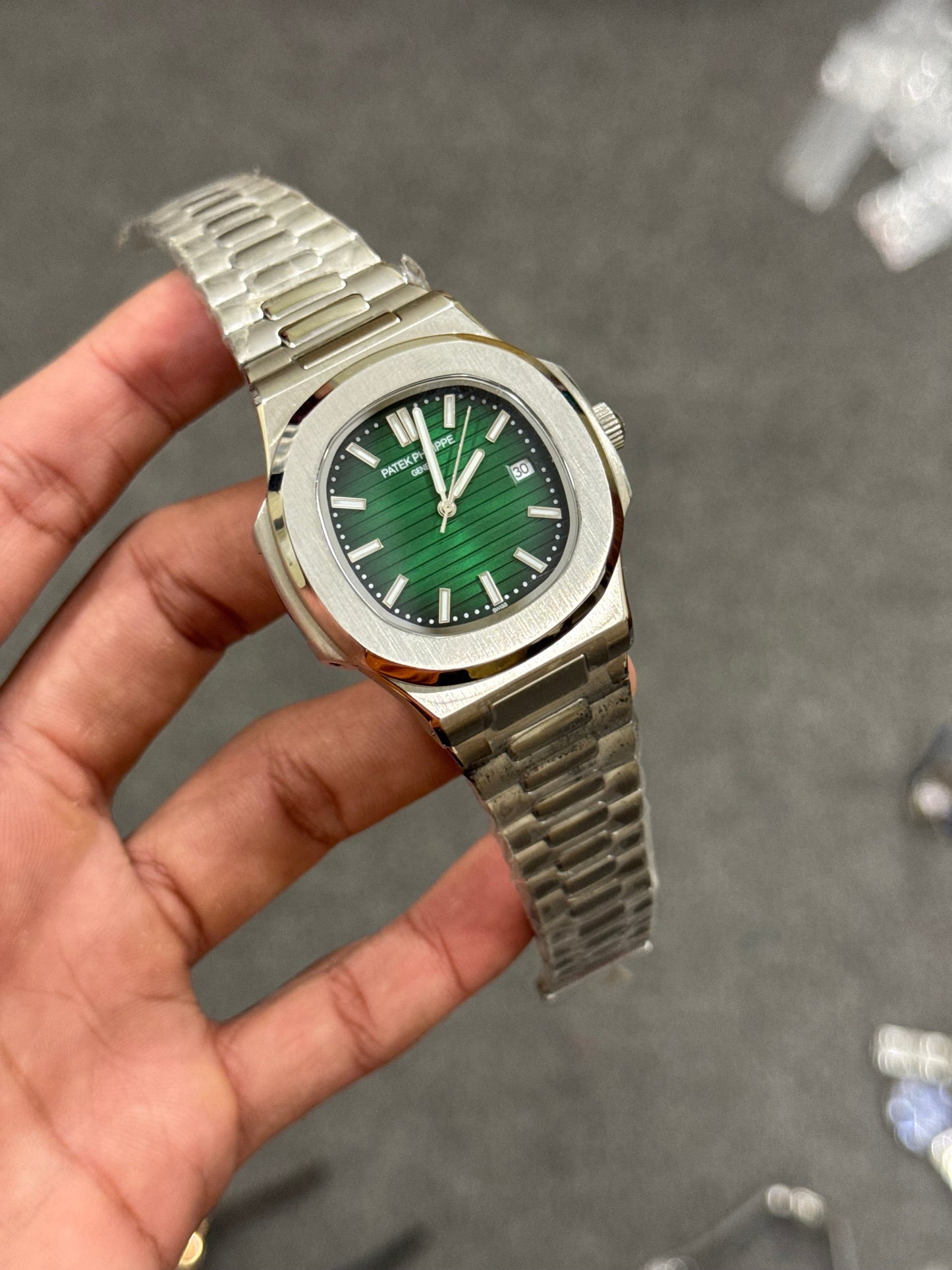 P.P Auto | Silver Case | Green Dial |Silver Strap