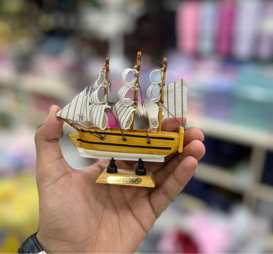 Mini Wooden Ship for Home Decoration