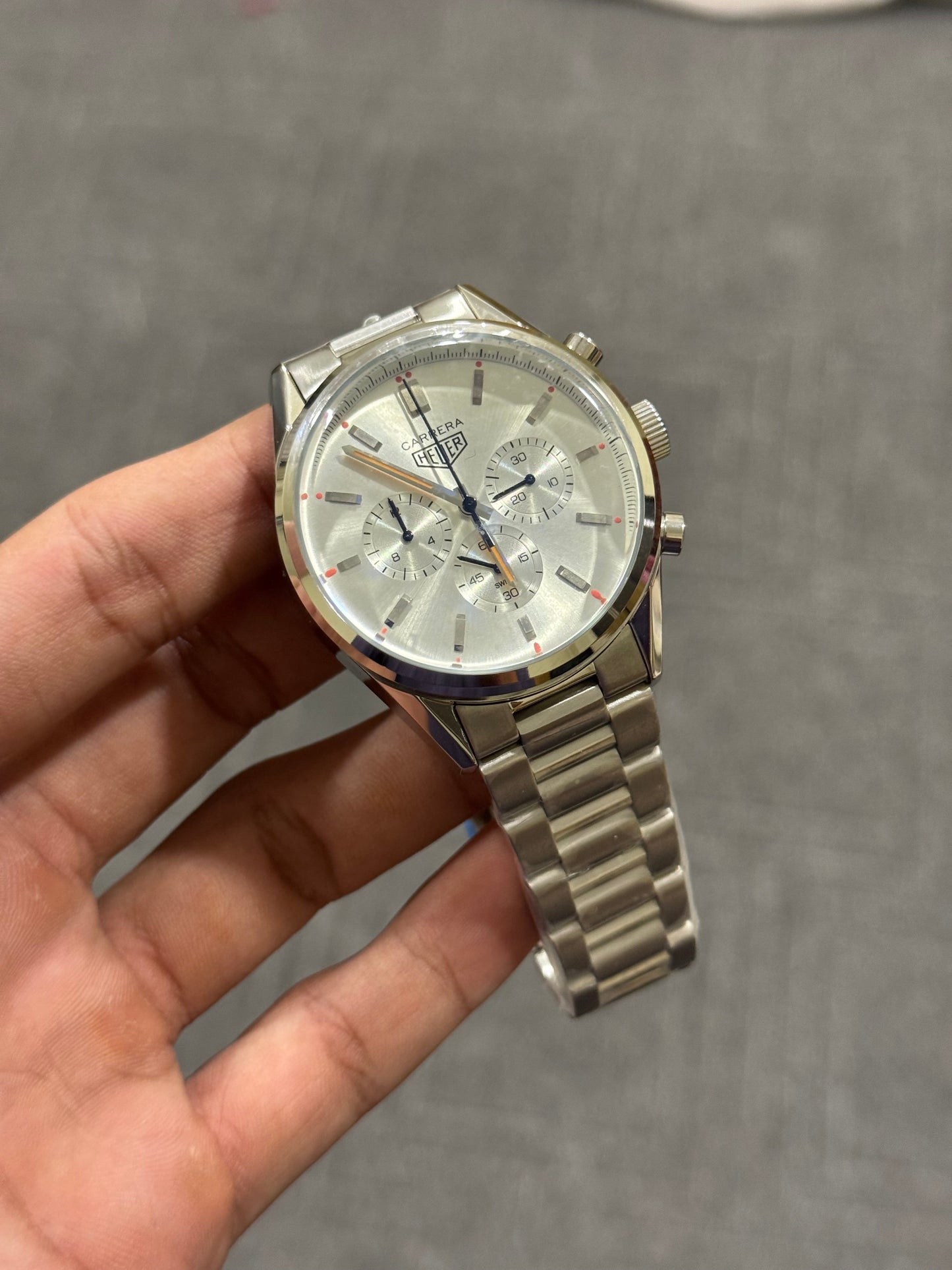 CHRONOGRAPH SILVER CASE WITH DIAL & SILVER CHAIN STRAP