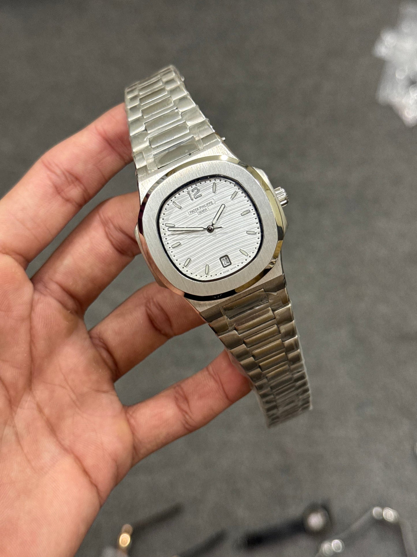 P.P Auto | Silver Case | White Dial | Silver Strap