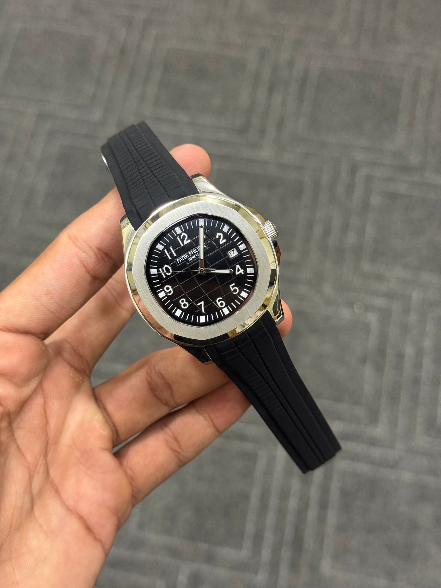 Aquanaut Auto black dial black strap