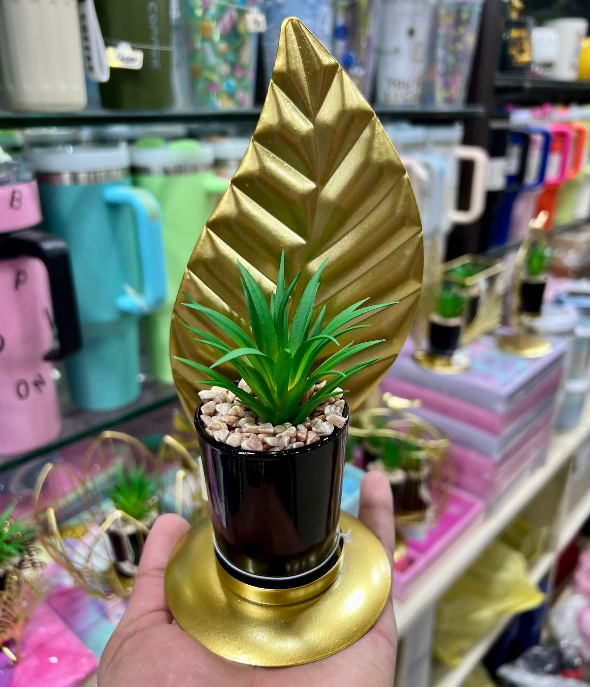 Metal Pot for Home Decoration