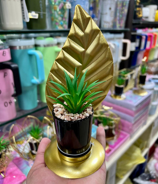 Metal Pot for Home Decoration