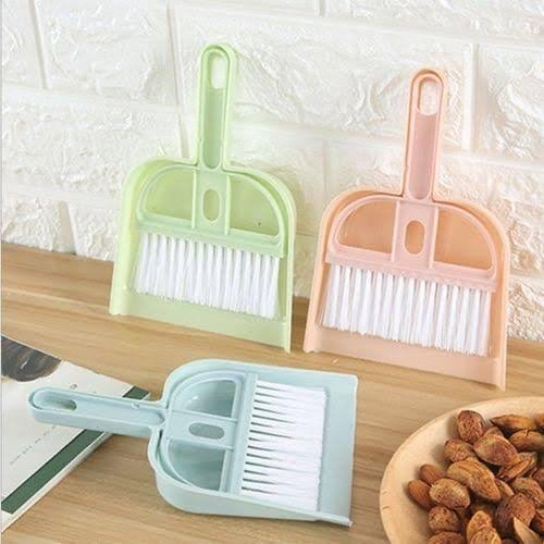 Set of Mini Hand Brush & Dustpan for Table Cleaning