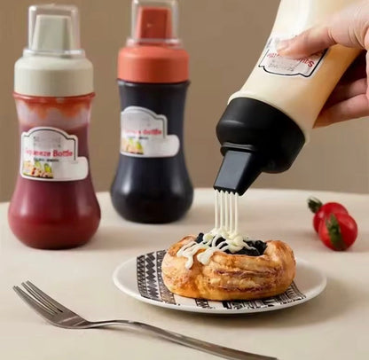 1 Pc Squeezing Sauce Bottle