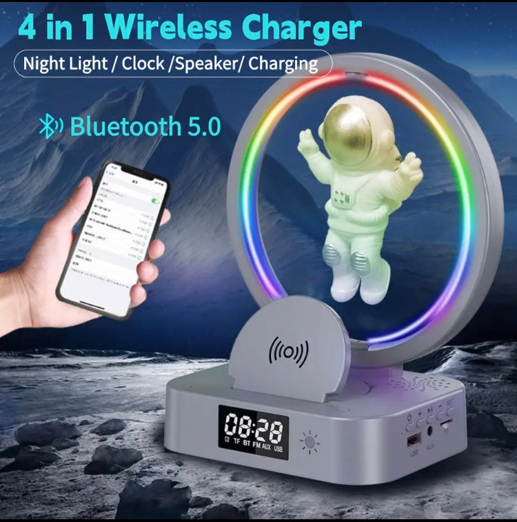 Astronaut Atmosphere Night Light With Bluetooth Speaker