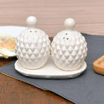 Ceramic Sea Shell Salt & Pepper Set