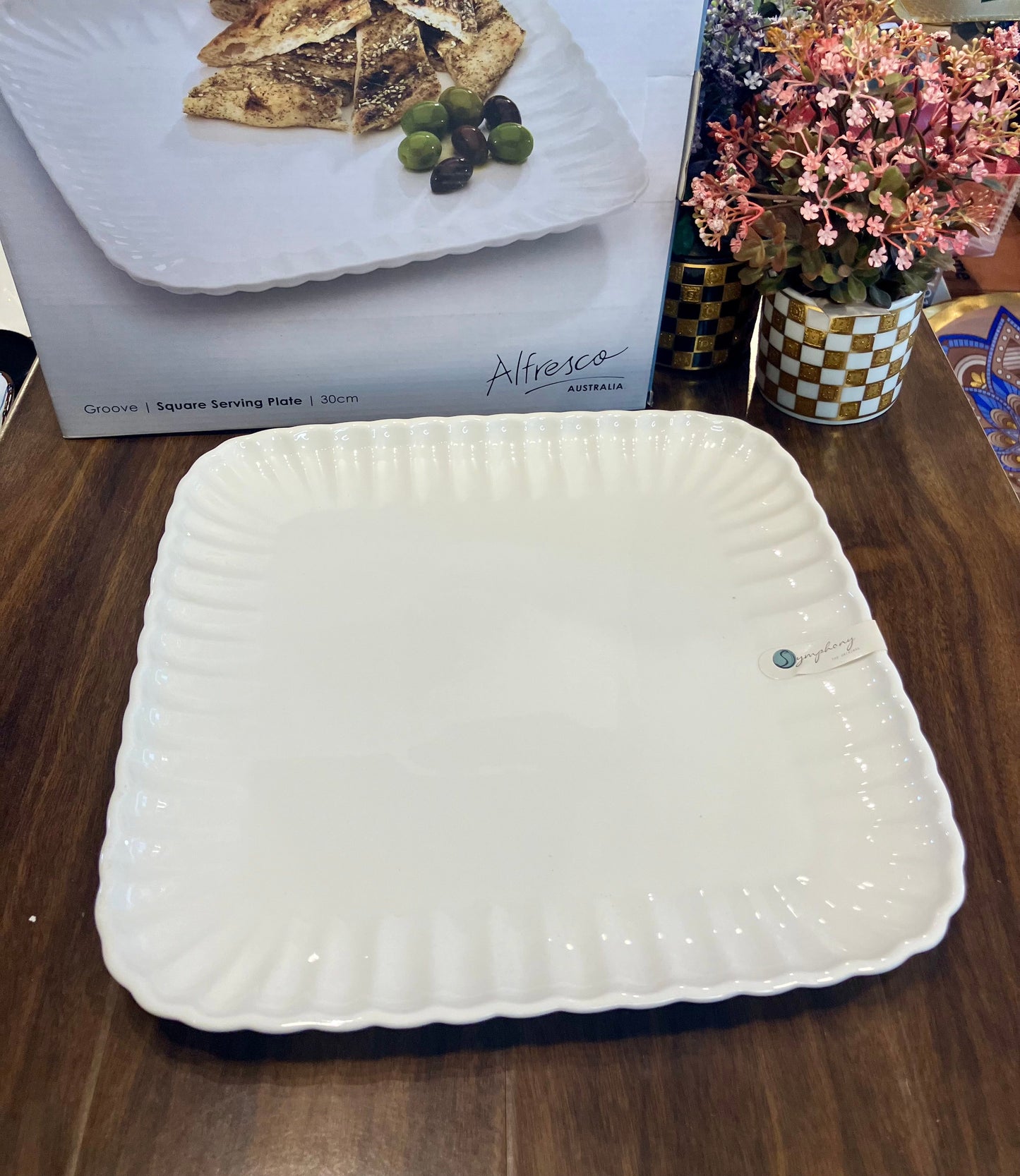 Symphony Square Serving Platter 1Pcs