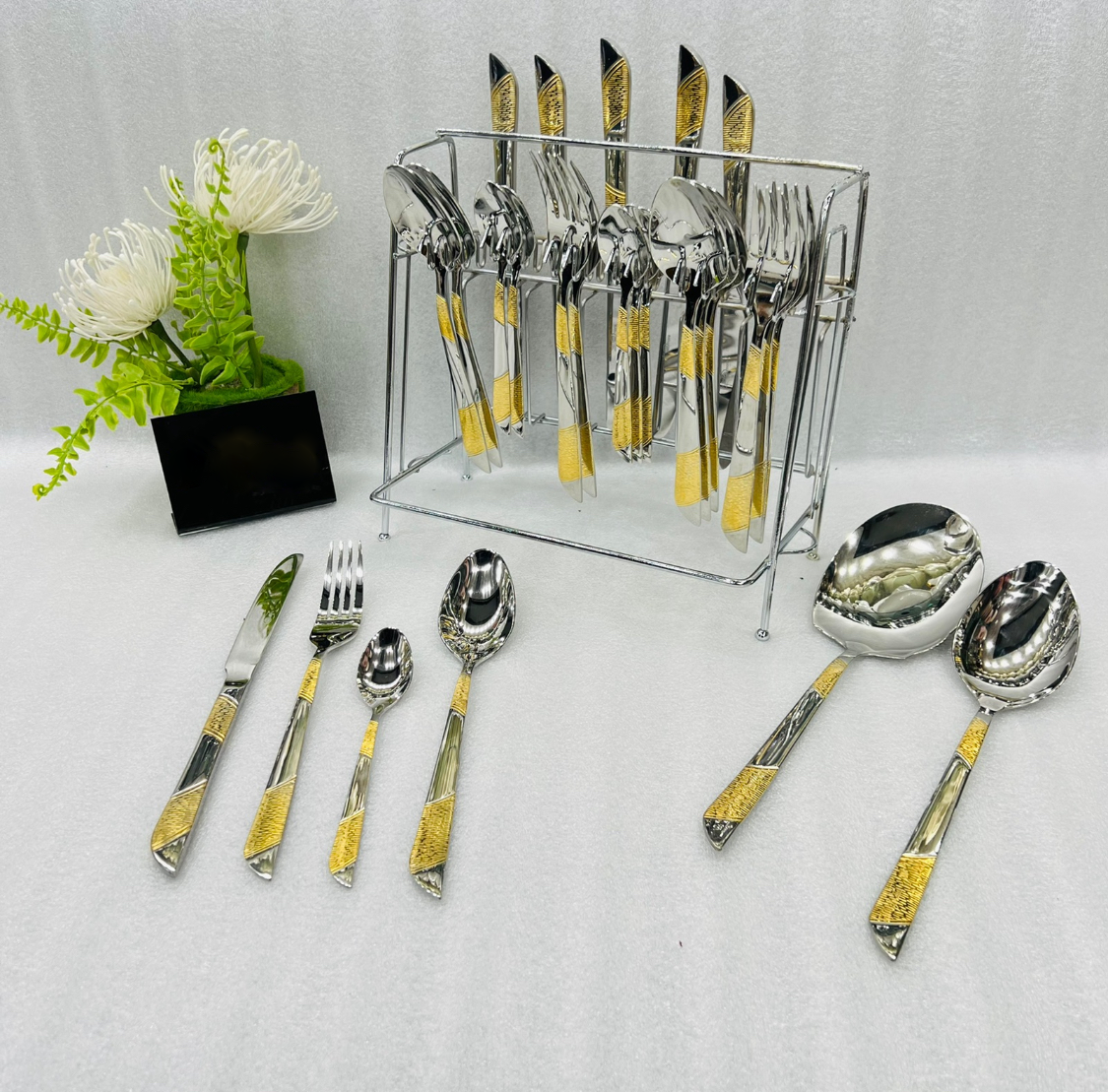 26 Pcs Shine Cutlery Set