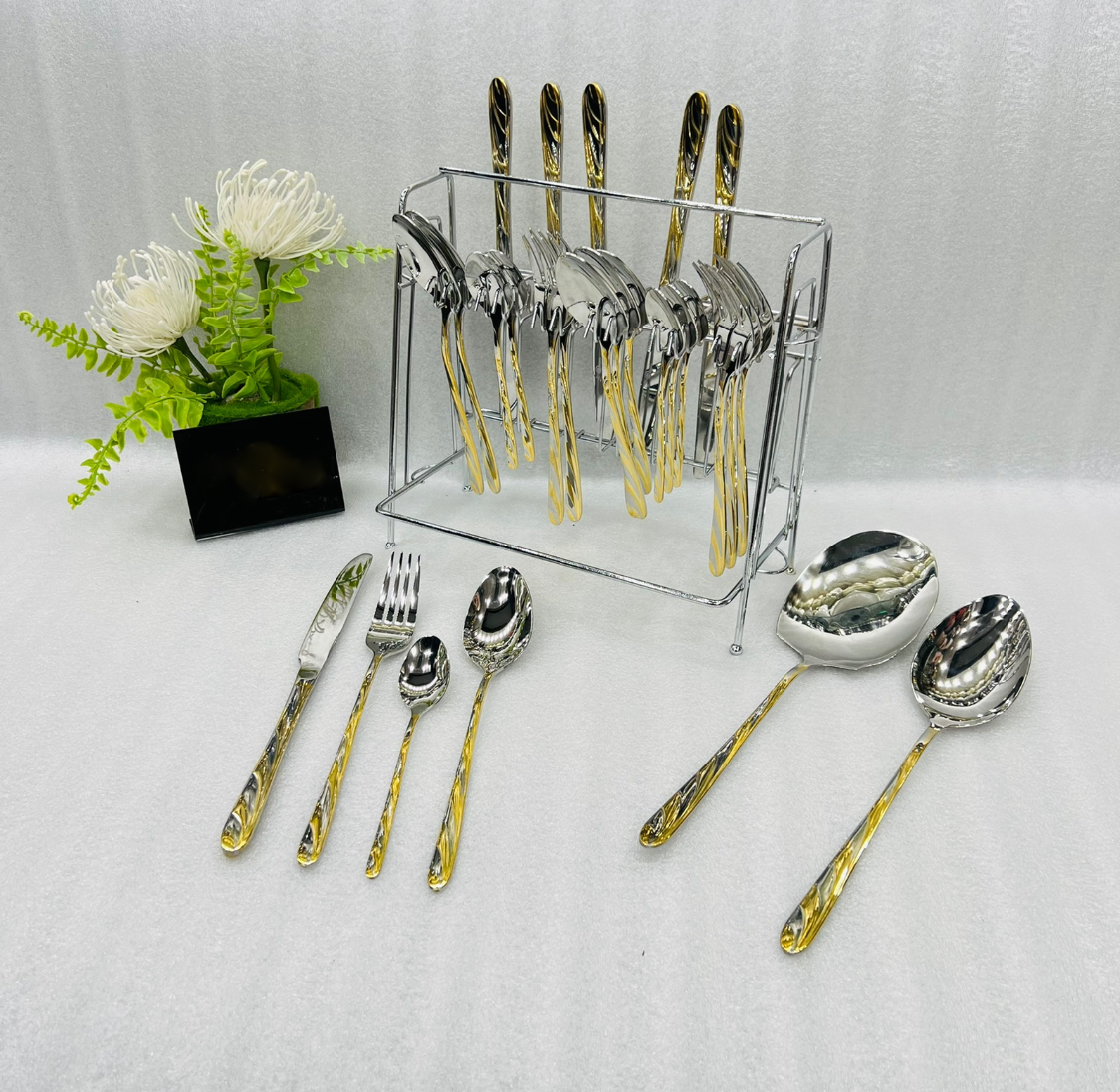 26 Pcs Shine Cutlery Set