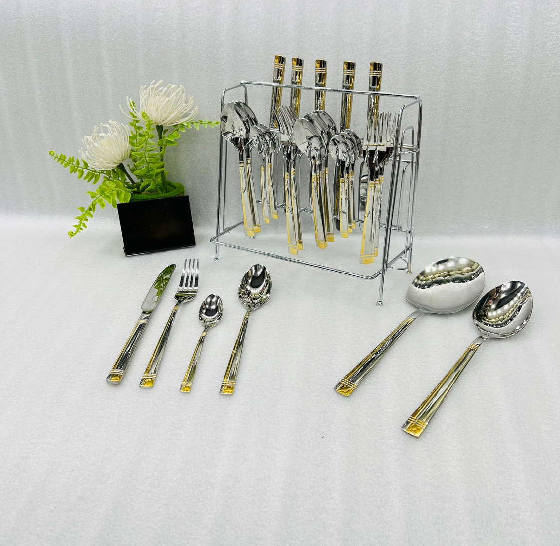 26 Pcs Shine Cutlery Set