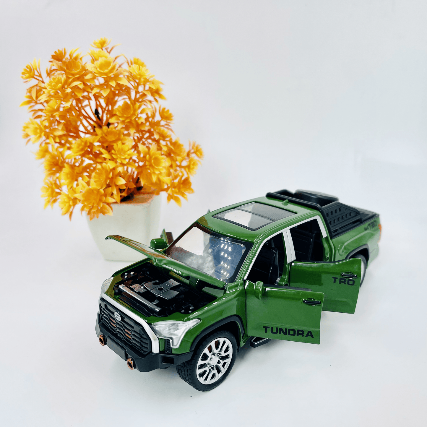 Tundra Diecast Metal Truck Toy