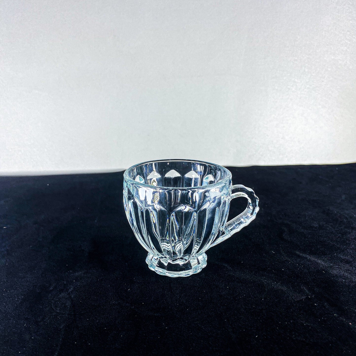 Vintage-Inspired Crystal Water Mugs 6pcs