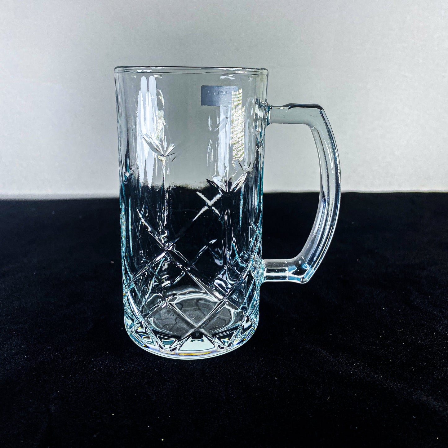 Title: Radiant Crystal Glass Mug Set for Water and Juice