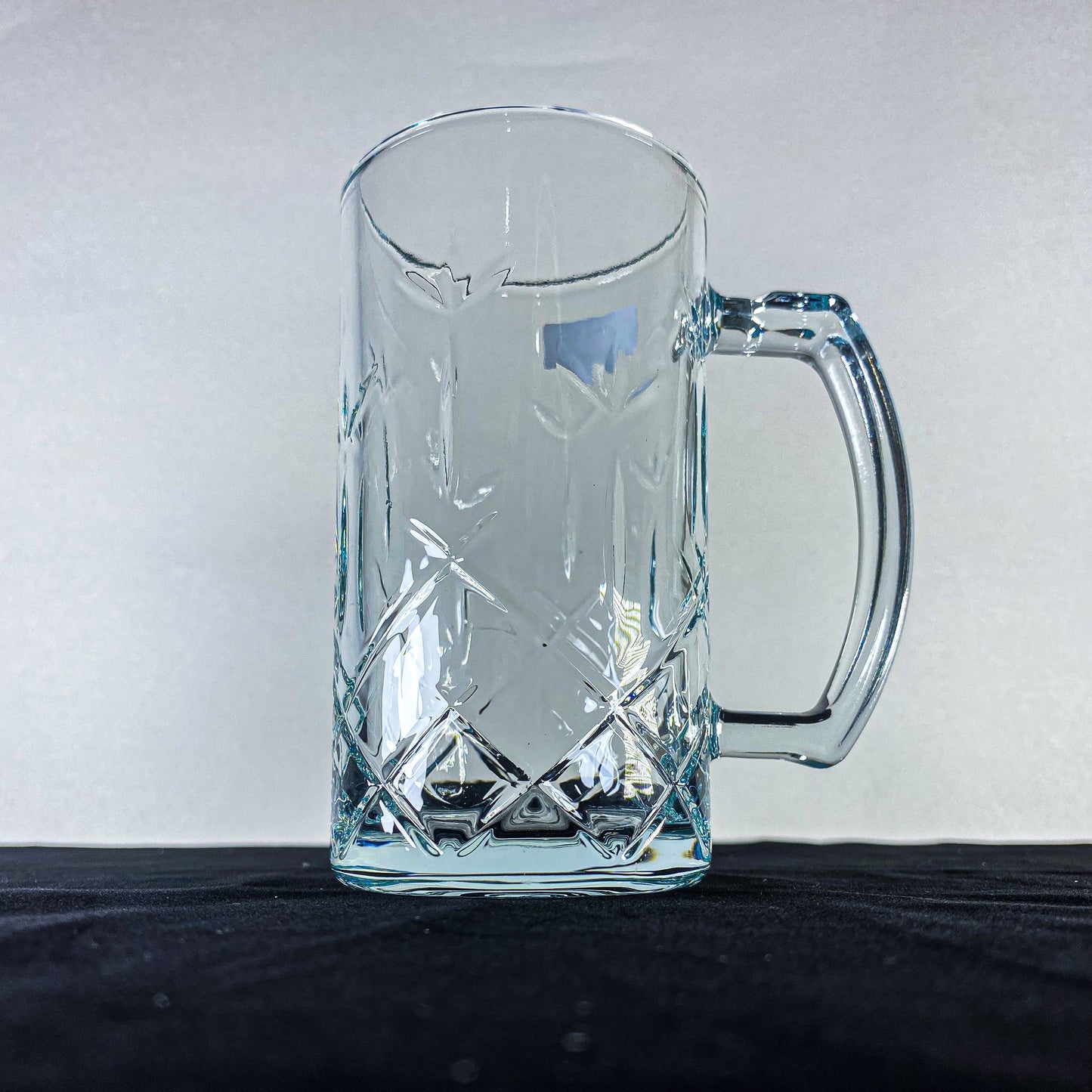 Title: Radiant Crystal Glass Mug Set for Water and Juice