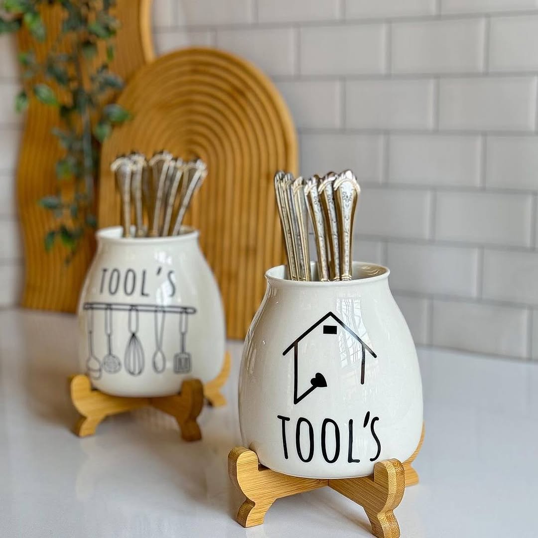 Porcelain Spoon Holder With Bamboo Stand