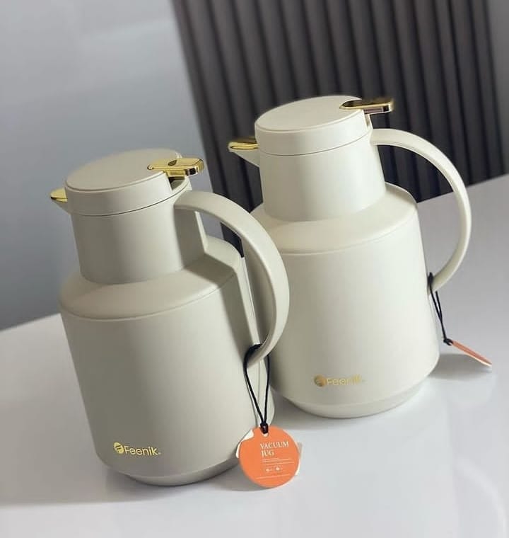 Double-Walled Flask With Inner Glass Thermos