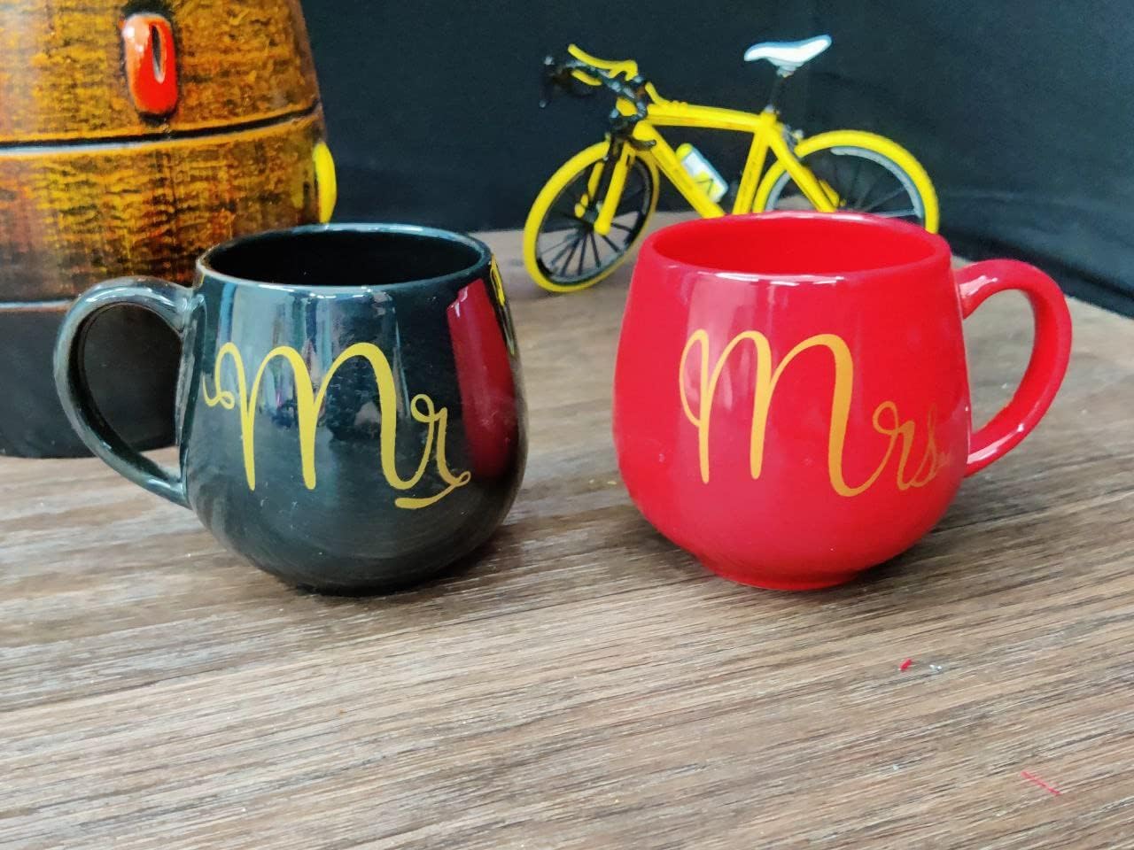 Black & Red Mr and Mrs Couple Mugs - Set of 2