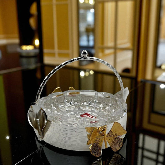 Regal Silver Ashtray – Sophisticated Design in Polished Metal Finish