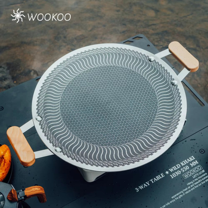 Stainless Steel Honeycomb Tawa with Wooden Handle – Non-Stick 304 SS Tawa in Pakistan | Adornia.pk