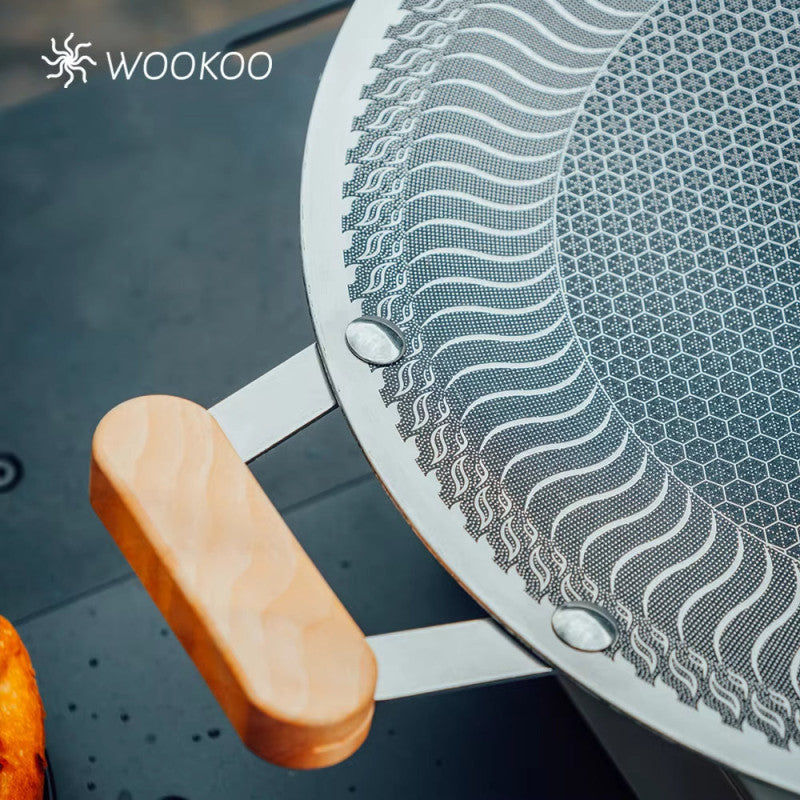 Stainless Steel Honeycomb Tawa with Wooden Handle – Non-Stick 304 SS Tawa in Pakistan | Adornia.pk
