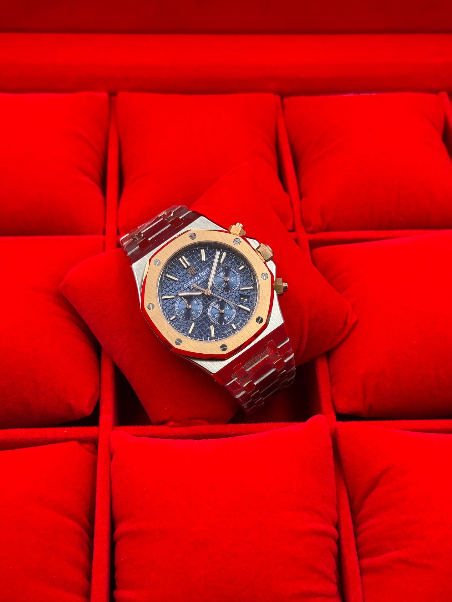 Audemars Piguet Rose ToTone | Blue |Chronograph