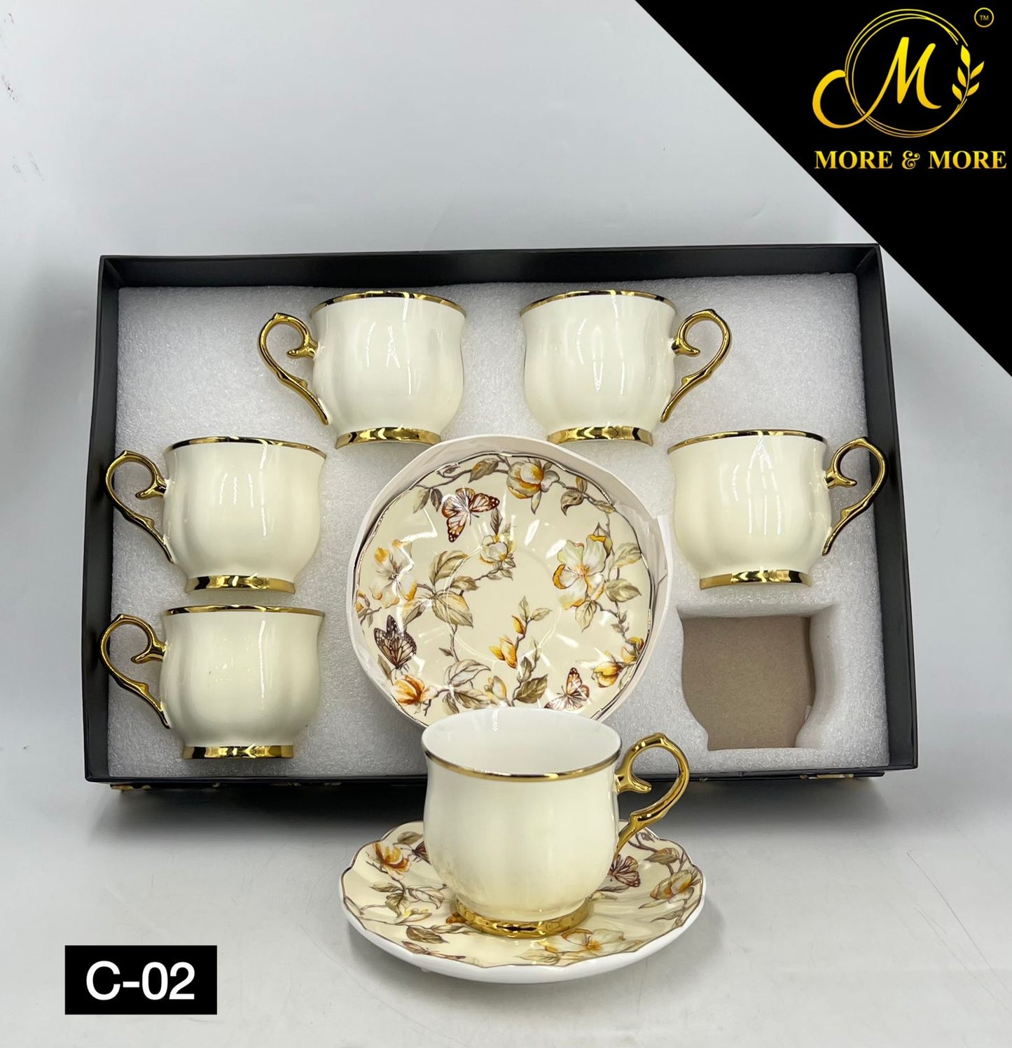 Floral Pattern Cups & Saucer Set