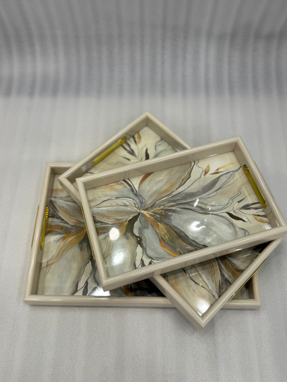 Luxurious 3-Piece Serving Tray Set