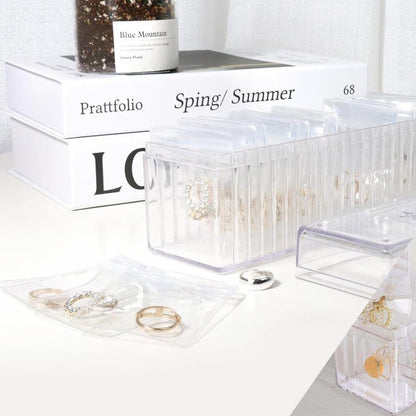 Acrylic Jewelry Box, Clear Jewelry Organizer Holder with 20 Portable Anti Tarnish Jewelry Bags for Earrings/Rings/Necklaces/Bracelet