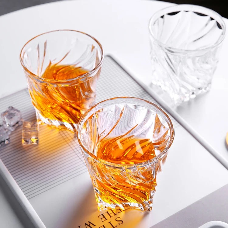 Swirl Transparent Drinking Glass- Set of 6 |