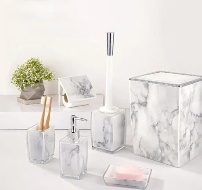 Square Acrylic BATH ACCESSORY SET