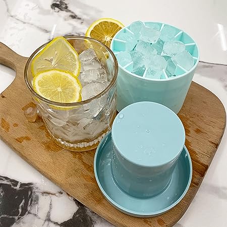 Mini Silicone Ice Bucket.