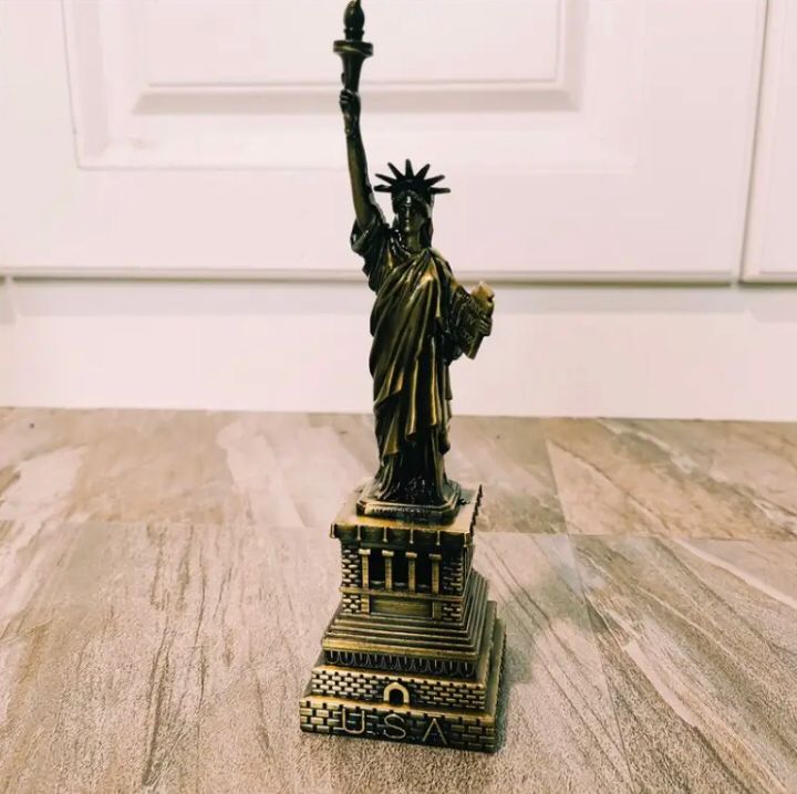 Statue of Liberty Metal Model