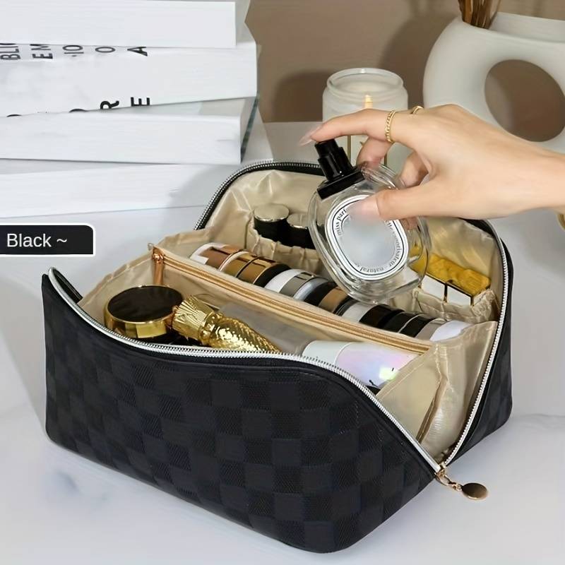 Large Capacity Makeup Bag, Portable Travel Cosmetic Bags, Checkered Makeup Bag, Leather Makeup Organizer with Divider & Handle, Black